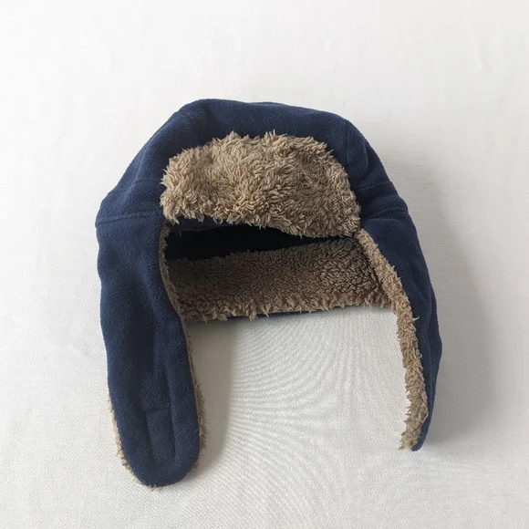 Baby Gap Over Ears Chin Strap Winter Hat Size M/L - Picture 2 of 5